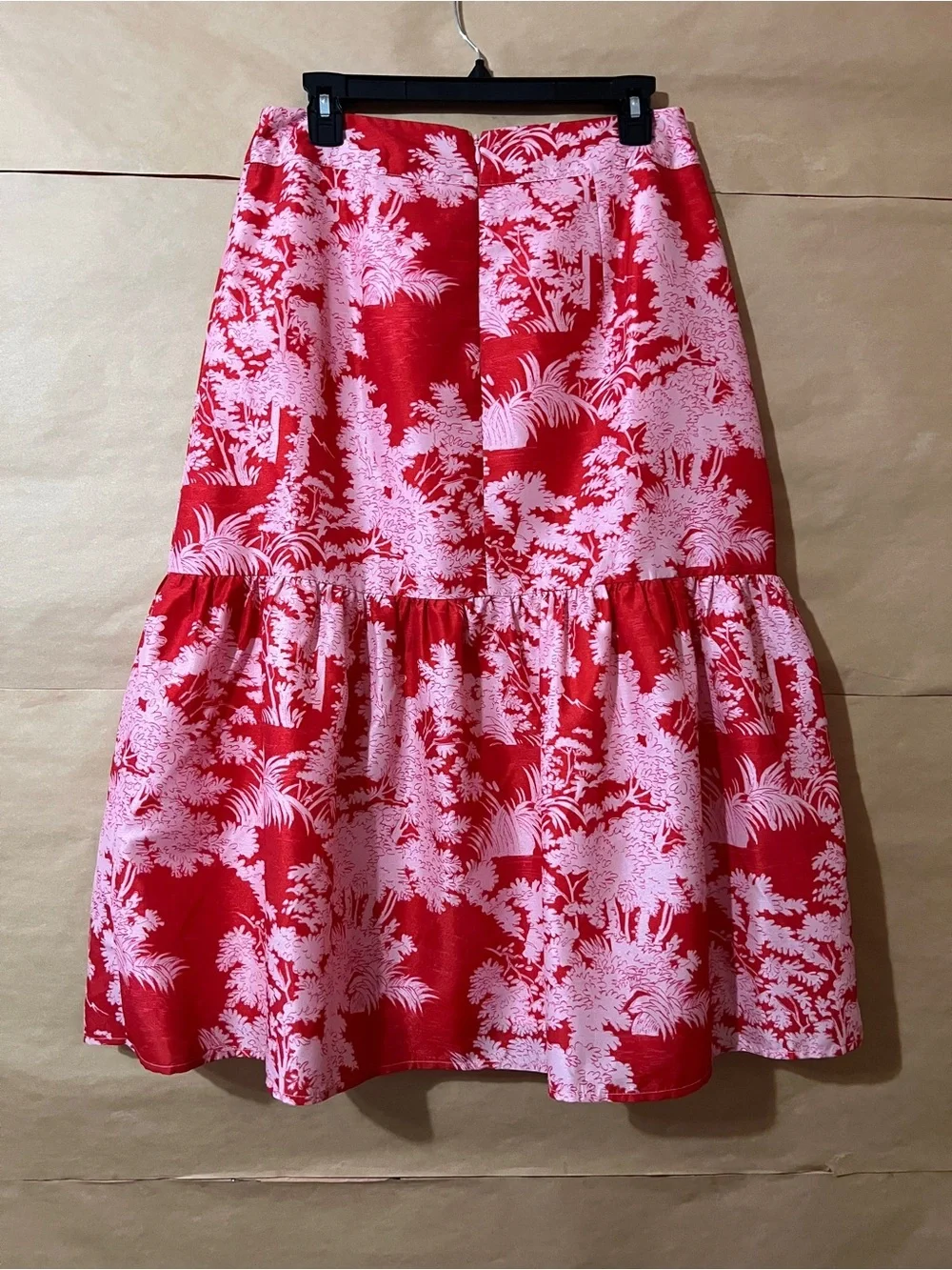 Tuckernuck | Scarlet Toile Emilie Midi Skirt Tiered Floral Red Pink Size M
